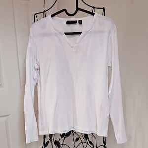 White Long Sleeve‎ Top